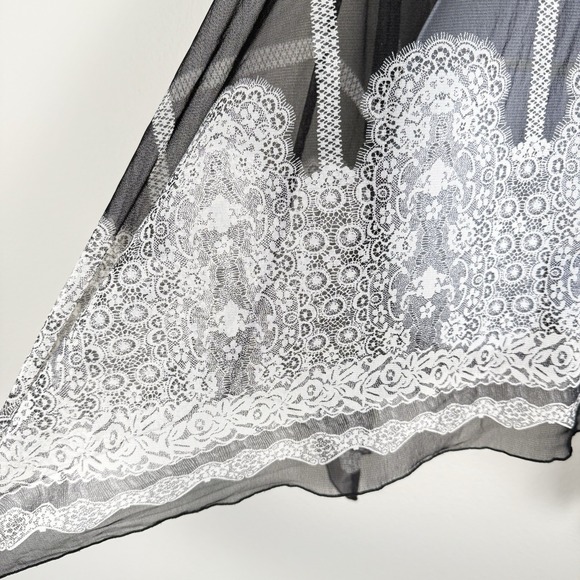 Vintage Y2K Sheer Black Tunic Top Womens XL Fairy Whimsigoth Dark Feminine Boho - Picture 4 of 9